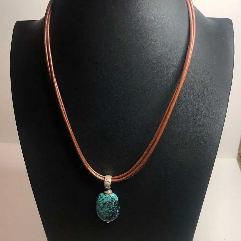 1309 Silpada Sterling 925 Adjustable Leather Necklace Turquoise Pendant N1357 - Picture 2 of 3